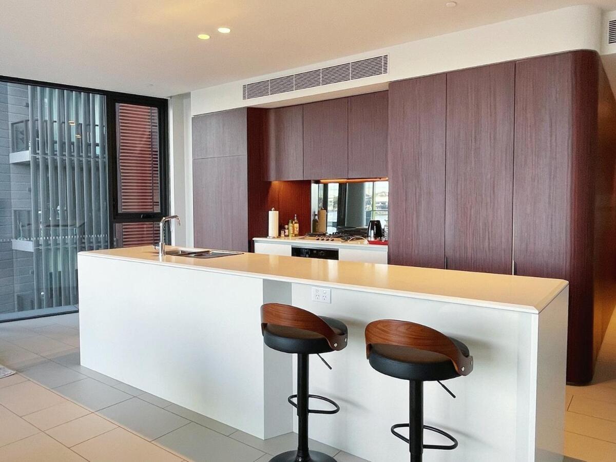 Rare Luxury Waterfront Living